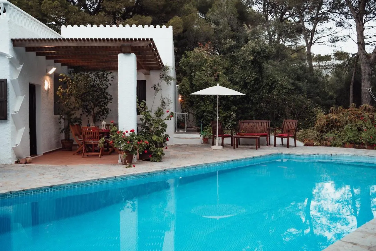 Villa En Cala Morell Con Piscina Privada En El Bosque Spain