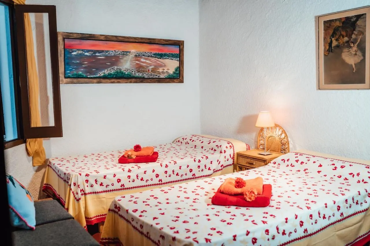 Holiday home Villa En Cala Morell Con Piscina Privada En El Bosque
